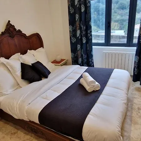 Bel & Ancien T3 Renove Dans Apartman