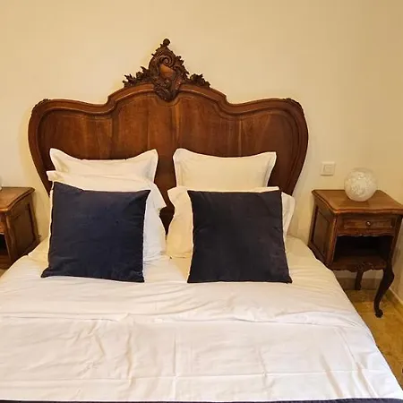 Apartman Bel & Ancien T3 Renove Dans