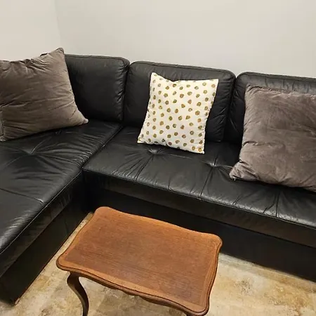 Bel & Ancien T3 Renove Dans Apartman *