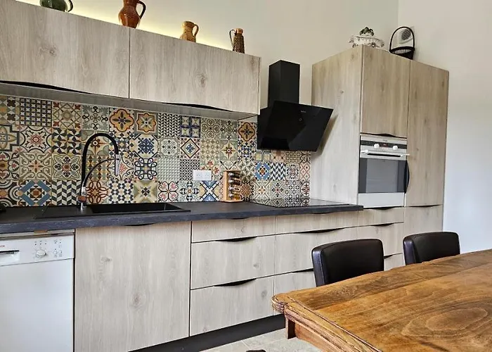 Apartament Bel & Ancien T3 Renove Dans Sartène
